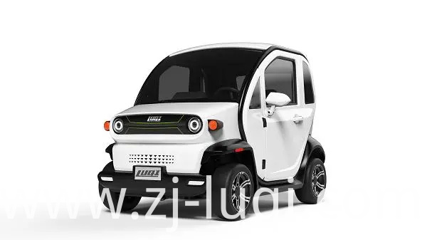 Luqi Four-Wheel Electric Scooter Latest Shape with Air Conditioner